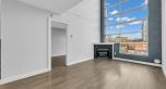 319 418 E Broadway