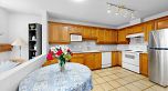 707 5639 Hampton Place