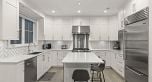 554 E 10th Avenue