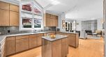 2722 W 31st Avenue