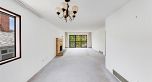 586 E 59th Avenue