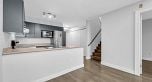 319 418 E Broadway