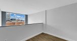 319 418 E Broadway