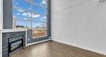 319 418 E Broadway