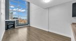 319 418 E Broadway