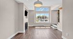 26 2375 W Broadway