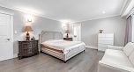 2374 W 35th Avenue