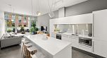 409 53 W Hastings Street