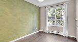26 2375 W Broadway
