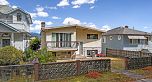 2593 E 25th Avenue