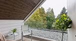 2 7 E 23rd Avenue