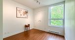 390 E 11th Avenue