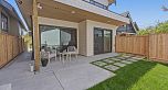 2 625 E 24th Avenue