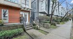 30 638 W 6th Avenue