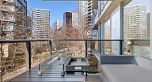 305 8 Smithe Mews
