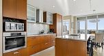 2902 1028 Barclay Street
