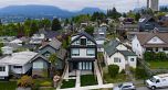 2 3645 Dundas Street