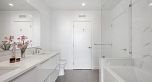 301 4427 Cambie Street