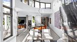 PH 1701 189 Davie Street