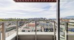 902 933 E Hastings Street