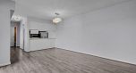 303 458 E 44th Avenue