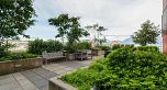 902 933 E Hastings Street
