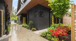5 371 E 33rd Avenue