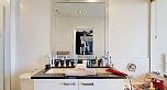 865 2080 W Broadway