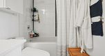 206 233 Kingsway