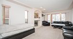 726 E 56th Avenue