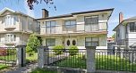 2581 E 3rd Avenue