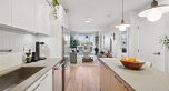 206 233 Kingsway