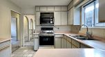 937 W 18th Avenue
