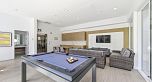 402 5693 Elizabeth Street