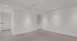 2 4088 Maple Crescent