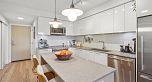 206 233 Kingsway