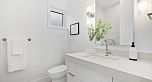 1135 W 33rd Avenue