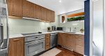 2 850 W 8th Avenue