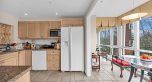 412 618 W 45th Avenue