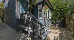 1073 E Pender Street