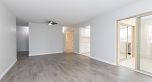 208 5650 Oak Street