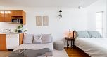 PH6 6991 Victoria Drive