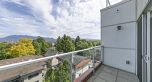501 379 E Broadway