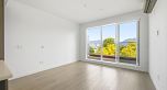 501 379 E Broadway