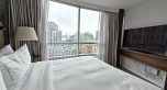 1800 433 Robson Street