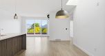 501 379 E Broadway