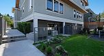 1137 W 33rd Avenue