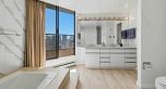 1602 738 Broughton Street