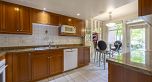 205 638 W 45th Avenue