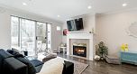 21 2885 E Kent Avenue North Avenue